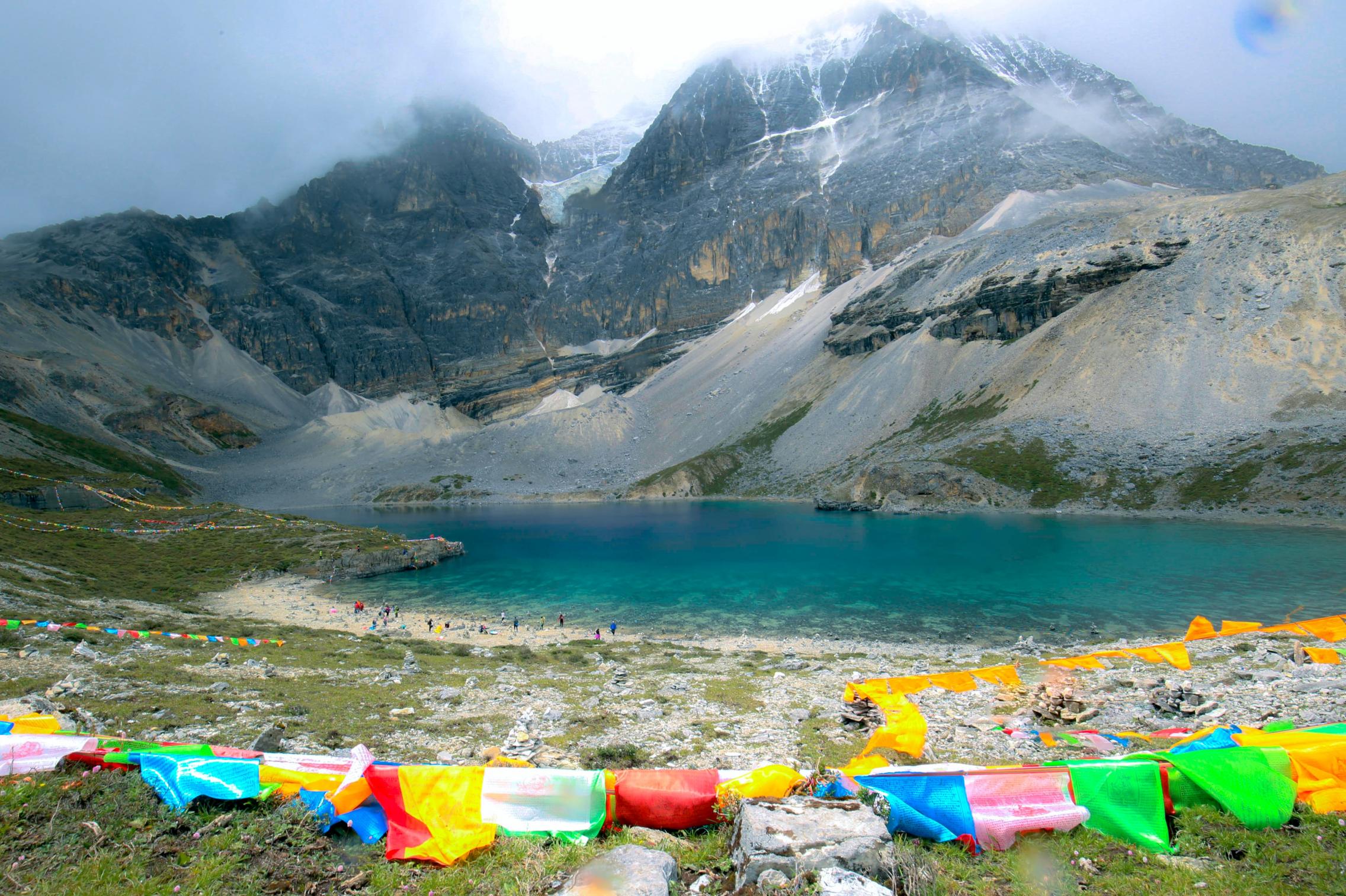 YADING LAKE SICHUAN